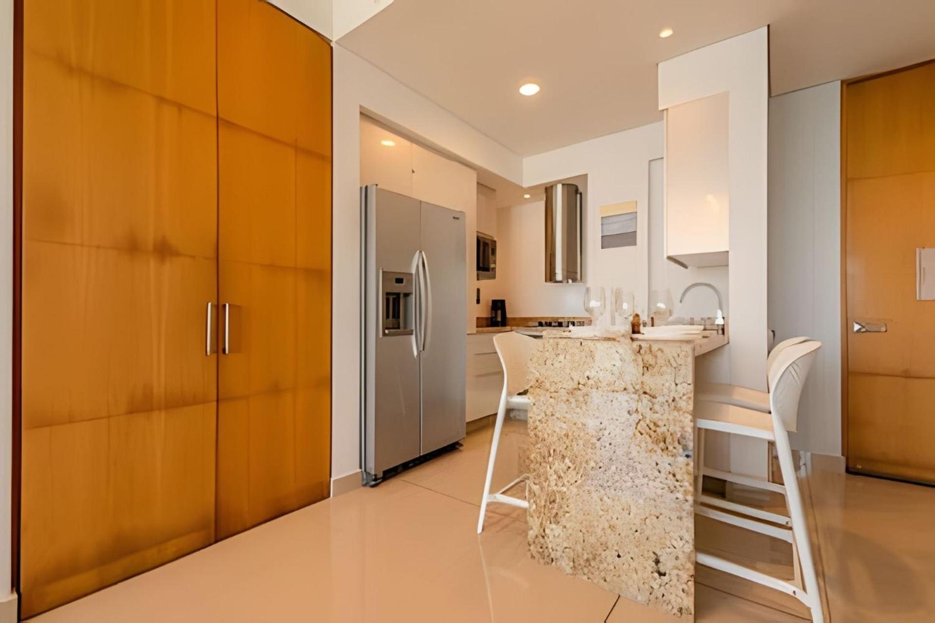 Apartamento Luxury H2 Piso 19 / Sea Bay View & Historic Center