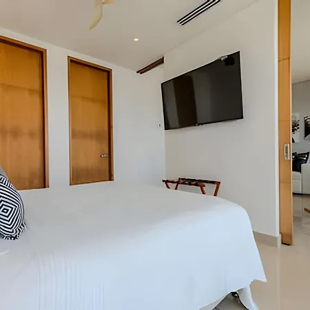 Luxury H2 Piso 19 / Sea Bay View & Historic Center Apartamento *